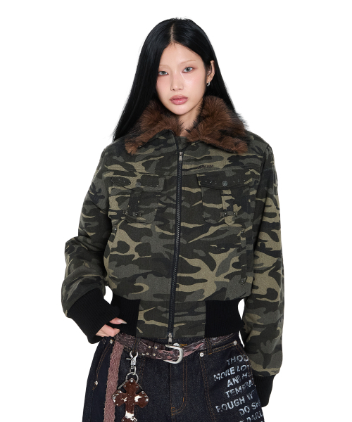 セール】Studded High Neck Fur Jacket (Camo)（MA-1）｜AAKAM