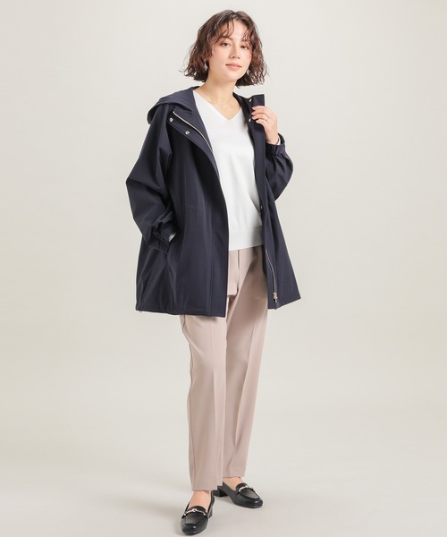 GLACIER lusso(グラシアルッソ)の「【非フッ素撥水加工・UVカット】撥水加工フードブルゾン(ブルゾン・レディース・ライトグレー系/ネイビー/ライトベージュ・L/LL/M/S)」の5枚目の写真
