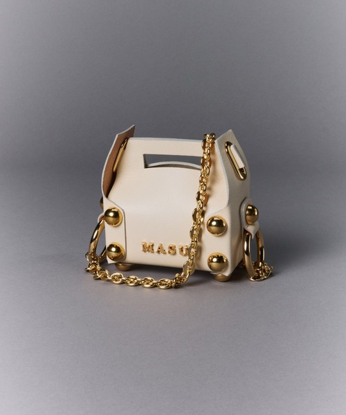MASU(エムエーエスユー)の「【M A S U】LEATHER CAKE BAG PETIT(ハンドバッグ・メンズ・ブラック/ブラウン/クリーム・FREE)」の1枚目の写真