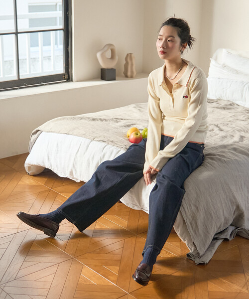 FREAK'S STORE（フリークスストア）の「FRUIT OF THE LOOM × FREAK'S STORE/フルーツオブザルーム 別注 配色レイヤード ポロニット（ニット/セーター・レディース・オフホワイト/ライトグレー/ブラウン/レッド/ネイビー・ﾌﾘ-）」の7枚目の写真