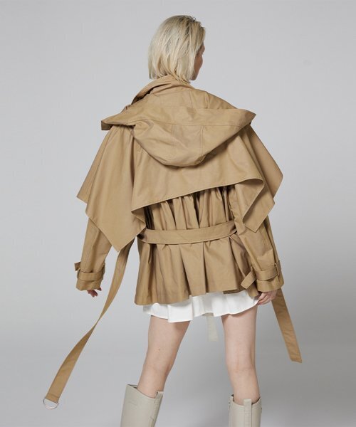 MMAM(ムアム)の「Short trench coat(トレンチコート・レディース・ベージュ・FREE)」の1枚目の写真