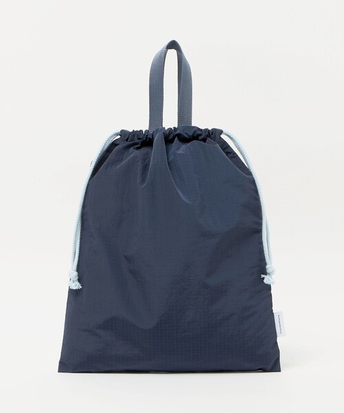 green label relaxing（グリーンレーベルリラクシング）の「巾着バッグ（大）（リップストック） / キッズ（トートバッグ・キッズ・ネイビー/グレー系・FREE）」の2枚目の写真