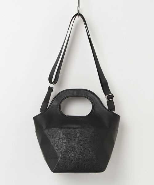 PR01.(ピーアールワン)の「Kolmio VALO SERIES 2waytote(ショルダーバッグ・レディース・ブラック・FREE)」の2枚目の写真