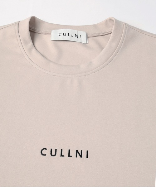 CULLNI（クルニ）の「CULLNI Logo Embroidery Short Sleeve Pullover（Tシャツ/カットソー・メンズ・ブラック/ダークブラウン/ホワイト/ネイビー/ベージュ/モカ・2/1/0）」の11枚目の写真