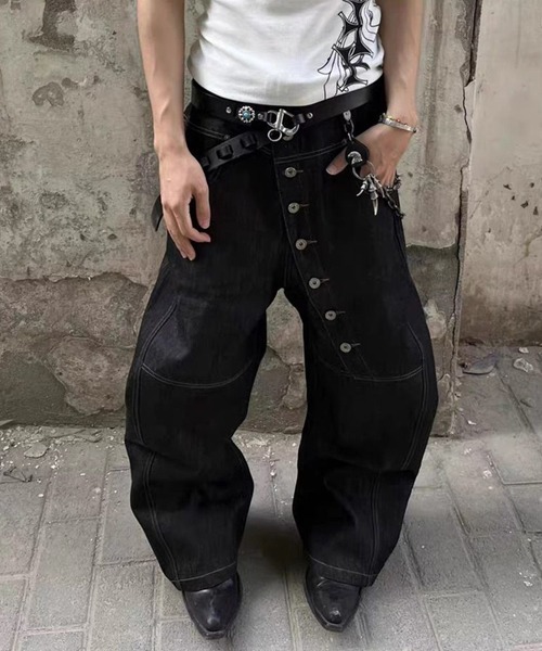Ressaca（レサーカ）の「ルーズシルエットアシンメトリーボタンデニムパンツ（デニムパンツ・メンズ・インディゴブルー・L/M/XL）」の15枚目の写真