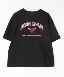 JORDAN BRAND | JORDAN BRAND M J FLT ESS BXY GFX TEE ショートスリーブ IF3121 010BLACK/UNVRED(Tシャツ/カットソー)