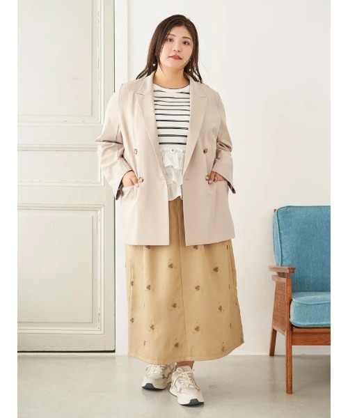 Re-J&SUPURE（リジェイアンドスプル）の「【大きいサイズ】【Sasaki Mikiコラボ】3段フリルトップス（Tシャツ/カットソー・レディース・A/グレー・XX-LARGE/XXXX-LARGE/XXX-LARGE）」の13枚目の写真