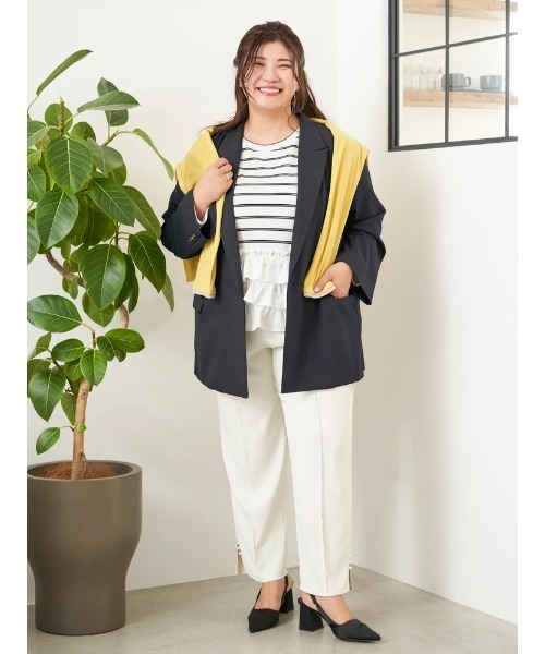 Re-J&SUPURE（リジェイアンドスプル）の「【大きいサイズ】【Sasaki Mikiコラボ】3段フリルトップス（Tシャツ/カットソー・レディース・A/グレー・XX-LARGE/XXXX-LARGE/XXX-LARGE）」の22枚目の写真