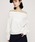 SLY�i�X���C�j�́uTUCKED OFFSHOULDER TOPS �I�t�V�����_�[�X�E�F�b�g�g�b�v�X �t�� �g���[�i�[�i�X�E�F�b�g�j�v�b�z���C�g