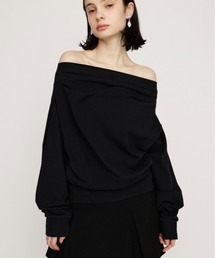 SLY（スライ）の「TUCKED OFFSHOULDER TOPS オフショルダースウェットトップス 春服 トレーナー（スウェット）」