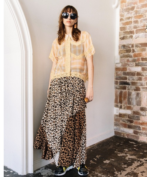 AULA AILA（アウラアイラ）の「チェックレーススイッチングコンパクトシャツ（シャツ/ブラウス・レディース・オレンジ/ライトブルー/ブラック・0）」の6枚目の写真