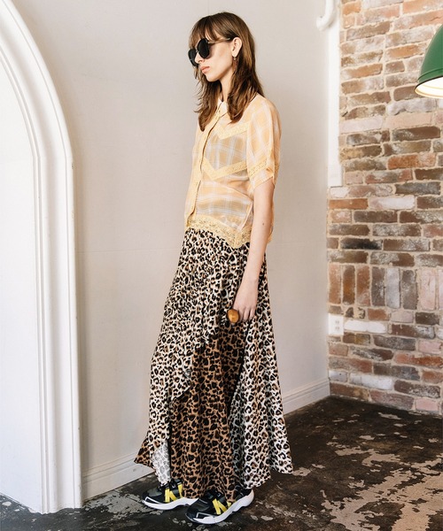 AULA AILA（アウラアイラ）の「チェックレーススイッチングコンパクトシャツ（シャツ/ブラウス・レディース・オレンジ/ライトブルー/ブラック・0）」の7枚目の写真