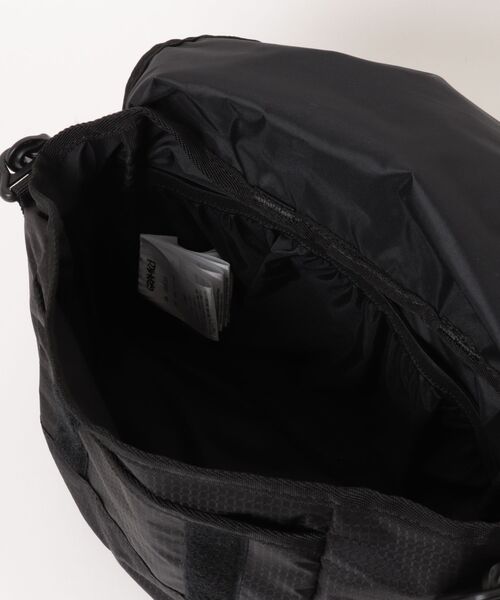 Gramicci(グラミチ)の「【63】【GRAMICCI】MULTI SIDE BAG(ショルダーバッグ・メンズ・ブラック/オリーブ・FREE)」の11枚目の写真