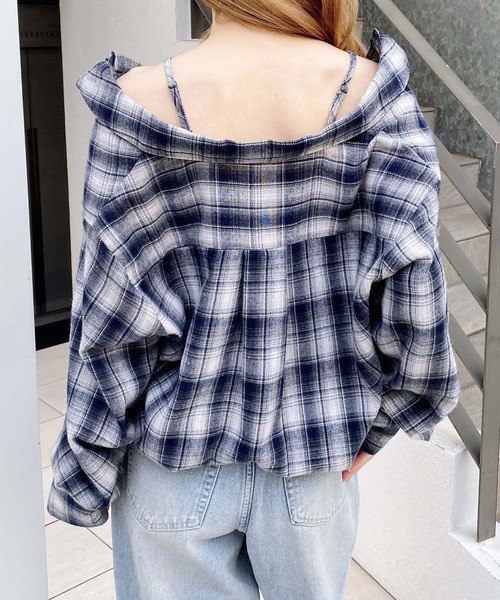 INGNI(イング)の「2Wayオフショルチェック柄シャツ(シャツ/ブラウス・レディース・ブラウン系その他2/ブラック系/ブルー系8・M)」の22枚目の写真