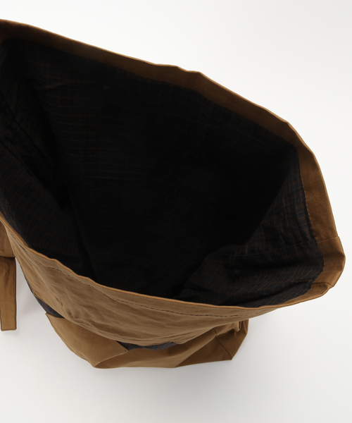 PULP/417EDIFICE（パルプフォーワンセブンエディフィス）の「This Uniform / ディス ユニフォーム TAN STAR BAG（ショルダーバッグ・メンズ・ベージュ・FREE）」の6枚目の写真