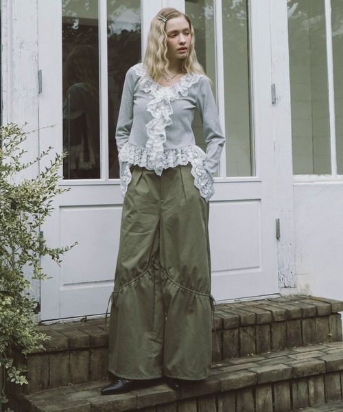 archives(アルシーヴ)の「ドッキングレースフリルカットTOPS(Tシャツ/カットソー・レディース・ブルー/チャコールグレー/グレー/アイボリー・MEDIUM)」の8枚目の写真