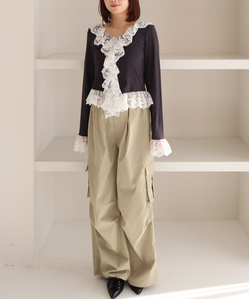 archives(アルシーヴ)の「ドッキングレースフリルカットTOPS(Tシャツ/カットソー・レディース・ブルー/チャコールグレー/グレー/アイボリー・MEDIUM)」の17枚目の写真