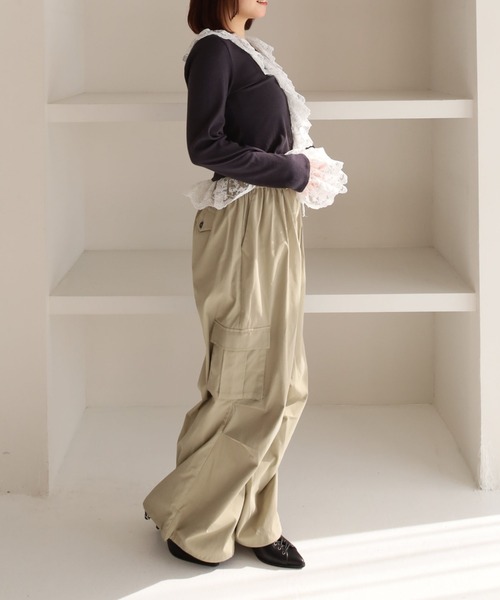 archives(アルシーヴ)の「ドッキングレースフリルカットTOPS(Tシャツ/カットソー・レディース・ブルー/チャコールグレー/グレー/アイボリー・MEDIUM)」の20枚目の写真