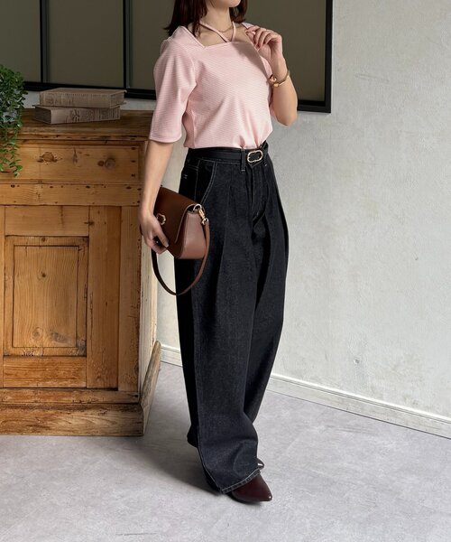 Thevon（ゼボン）の「チャーム付きホルターネック5分袖プルオーバー（Tシャツ/カットソー・レディース・ブラウン/ピンク/ブラック/カーキ・FREE）」の18枚目の写真