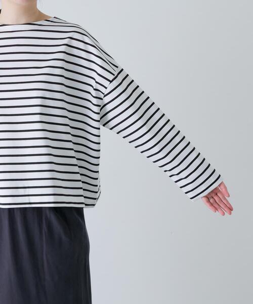 かぐれ（カグレ）の「クロップドボーダーカットソー（Tシャツ/カットソー・レディース・ブラック/ブルー・FREE）」の11枚目の写真