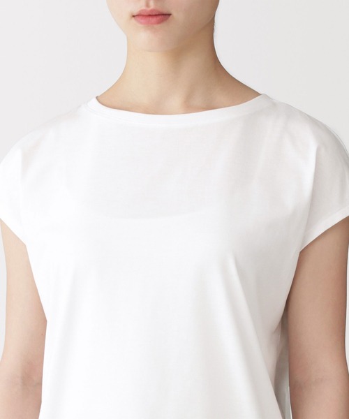 無印良品（ムジルシリョウヒン）の「婦人 天竺編みフレンチスリーブＴシャツ（Tシャツ/カットソー・レディース・ライトピンク/スモーキーグリーン系/チャコールグレー/ブラック/ライトパープル/ダークネイビー/ライトグレー/ホワイト・S/XL/L/M）」の20枚目の写真