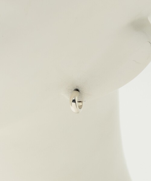 BEAUTY&YOUTH UNITED ARROWS（ビューティーアンドユースユナイテッドアローズ）の「シルバー925 フープ ピアス（ピアス（片耳用）・メンズ・シルバー・FREE）」の8枚目の写真