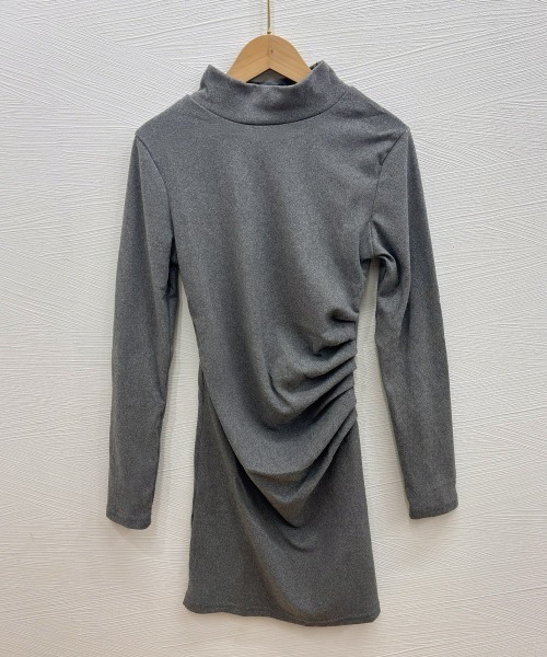 Miniministore(ミニミニストア)の「ミニ丈ギャザーワンピースハイネック韓国風(ワンピース・レディース・ダークグレー・FREE)」の11枚目の写真