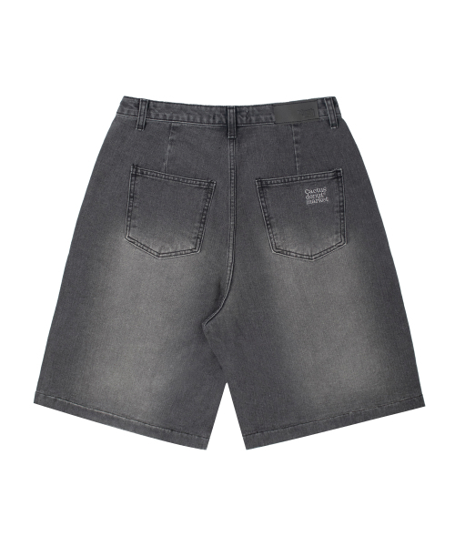 CACTUSDONUTMARKET(カクタスドーナツマーケット)の「One Tuck Bermuda Denim Pants - Black(その他パンツ・メンズ・その他・SMALL/MEDIUM/LARGE)」の10枚目の写真