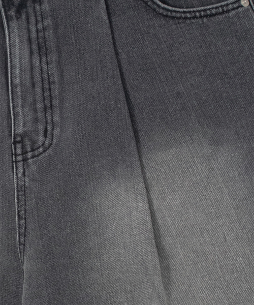 CACTUSDONUTMARKET(カクタスドーナツマーケット)の「One Tuck Bermuda Denim Pants - Black(その他パンツ・メンズ・その他・SMALL/MEDIUM/LARGE)」の7枚目の写真