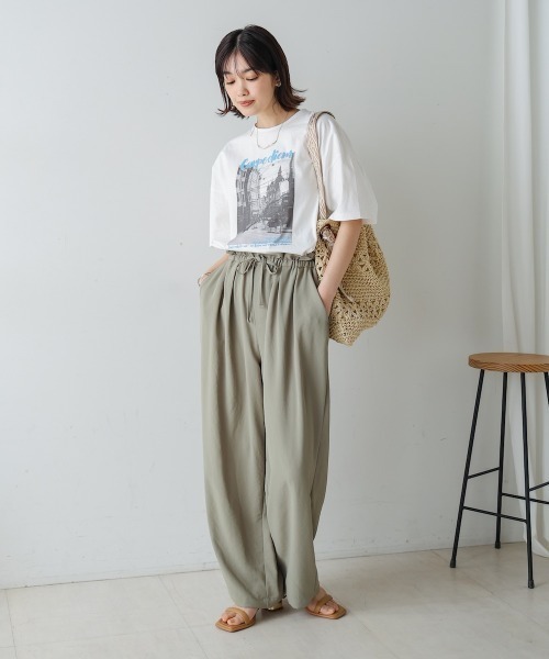 Bou Jeloud(ブージュルード)の「タウンフォトカラーロゴTシャツ(Tシャツ/カットソー・レディース・チャコールグレー/オフホワイト・MEDIUM)」の16枚目の写真