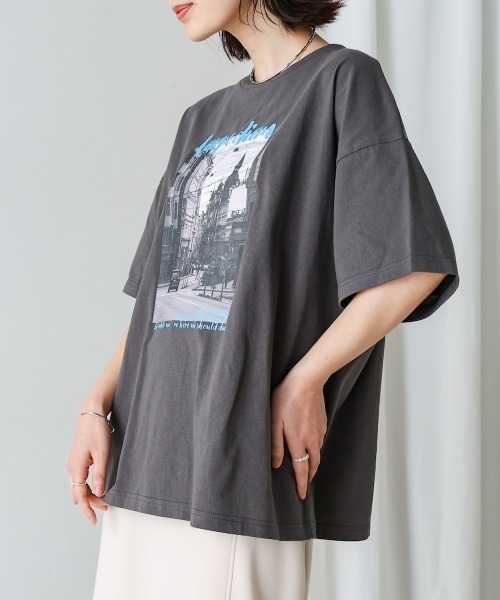 Bou Jeloud(ブージュルード)の「タウンフォトカラーロゴTシャツ(Tシャツ/カットソー・レディース・チャコールグレー/オフホワイト・MEDIUM)」の22枚目の写真