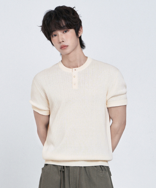LEMAIN SECOND（リメインセカンド）の「クラシックヘンリーネックウォッシャブル半袖ニット[アイボリー]（Tシャツ/カットソー・レディース・その他・MEDIUM/LARGE/X-LARGE）」の2枚目の写真