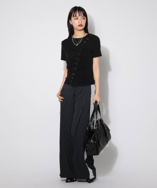 PAGEBOY(ページボーイ)の「ボタンスリットトップス/ギャザートップス(Tシャツ/カットソー・レディース・ブラック/ブルー・FREE)」の11枚目の写真