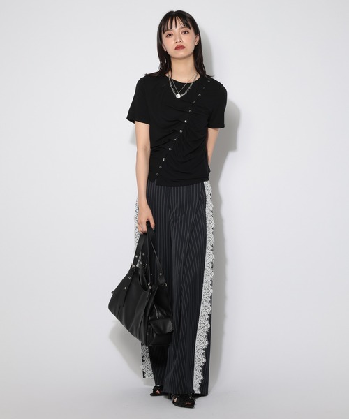 PAGEBOY(ページボーイ)の「ボタンスリットトップス/ギャザートップス(Tシャツ/カットソー・レディース・ブラック/ブルー・FREE)」の13枚目の写真