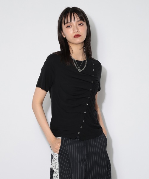 PAGEBOY(ページボーイ)の「ボタンスリットトップス/ギャザートップス(Tシャツ/カットソー・レディース・ブラック/ブルー・FREE)」の7枚目の写真