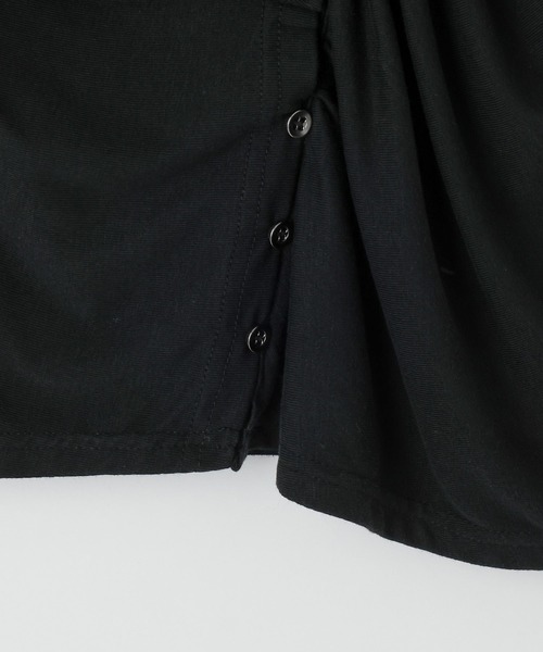 PAGEBOY(ページボーイ)の「ボタンスリットトップス/ギャザートップス(Tシャツ/カットソー・レディース・ブラック/ブルー・FREE)」の18枚目の写真