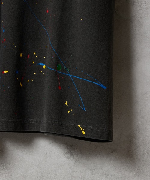 NUMBER (N)INE（ナンバーナイン）の「HAND PAINTED VINTAGE DYE GRAPHIC T-SHIRT / ハンドペイント ヴィンテージダイ グラフィックプリント クルーネック Tシャツ（Tシャツ/カットソー・メンズ・ブラック系4/ブラック系2/ブラック系3/ブラック系1/ブラック系5/ブラック系6・4/3/2）」の12枚目の写真