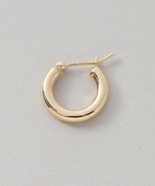 Lilas(リラ)の「《WEB限定》【SAMH by LILAS】フープピアスK18GP(両耳)(ピアス(両耳用)・レディース・ゴールド・FREE)」の8枚目の写真
