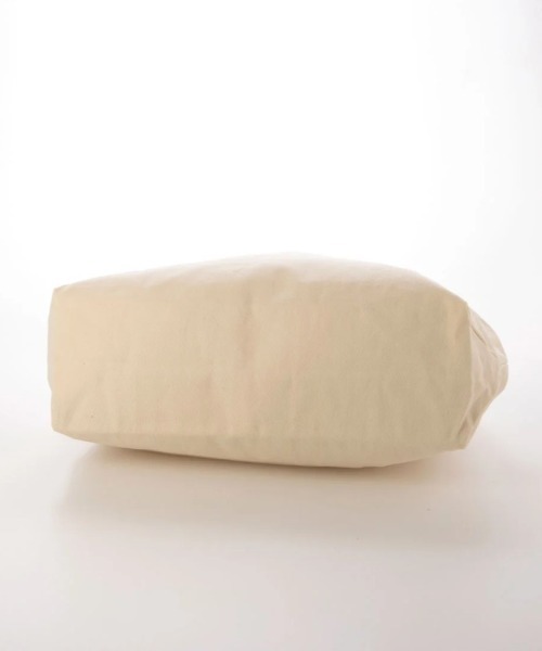 EARTH MADE（アースメイド）の「SLIM LEATHER HANDLE TOTE / WIDE（トートバッグ・レディース・グレー/チャコールグレー/ナチュラル/ベージュ・FREE）」の6枚目の写真