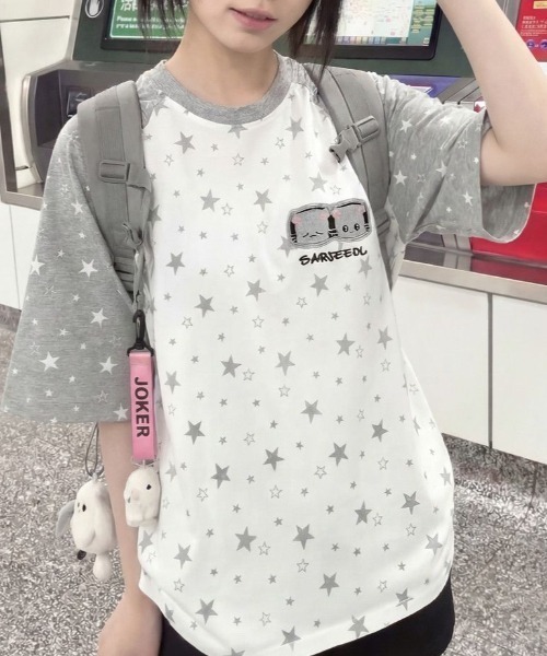 GEMEDA(ジェメダ)の「韓国ファッション 星柄総柄ラグラン半袖Tシャツ(Tシャツ/カットソー・レディース・グレー/ブルー/グレー系その他/ホワイト・M)」の6枚目の写真