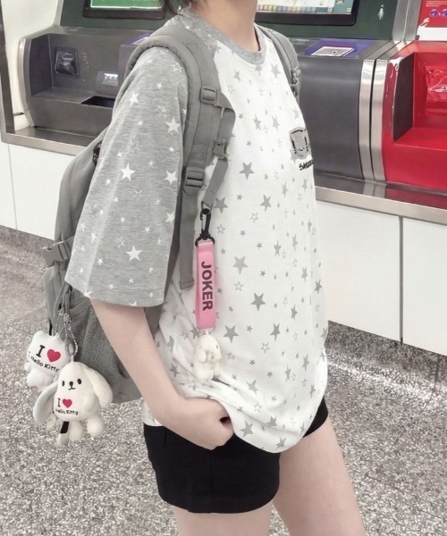 GEMEDA(ジェメダ)の「韓国ファッション 星柄総柄ラグラン半袖Tシャツ(Tシャツ/カットソー・レディース・グレー/ブルー/グレー系その他/ホワイト・M)」の9枚目の写真