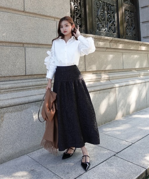 ORGUE(オルグ)の「Jacquard volume skirt/ジャガードボリュームスカート(スカート・レディース・ブラック/ホワイト・SMALL/MEDIUM)」の5枚目の写真