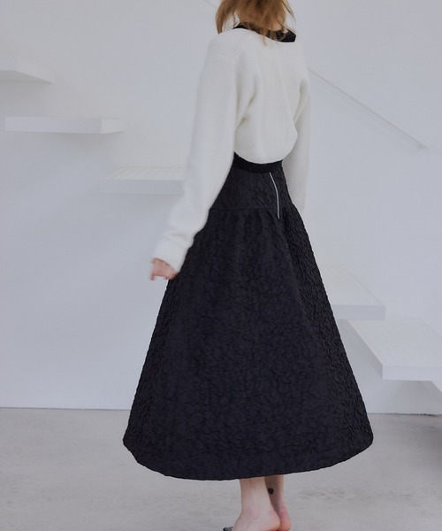 ORGUE(オルグ)の「Jacquard volume skirt/ジャガードボリュームスカート(スカート・レディース・ブラック/ホワイト・SMALL/MEDIUM)」の3枚目の写真