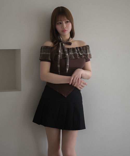 M DOLLY（エムドリー）の「Choker alina check frill tops/チョーカーアリナ チェックフリルトップス（Tシャツ/カットソー・レディース・ブラウン/ネイビー・FREE）」の5枚目の写真