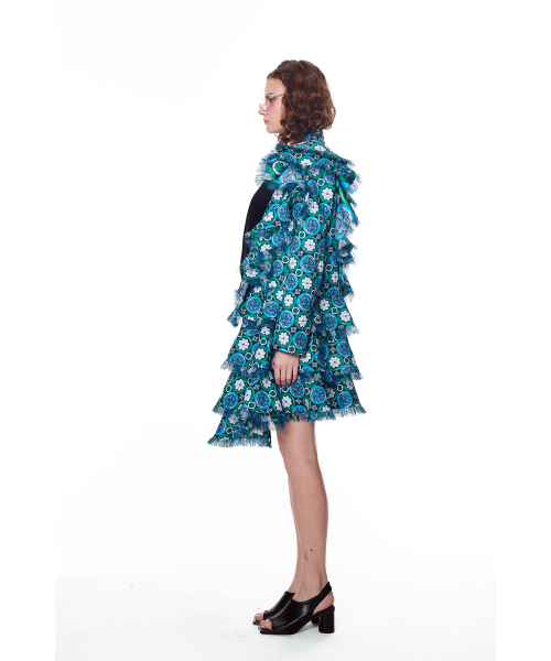 GREEDILOUS(グリディアス)の「Signature Floral Ruffle Jacket(その他アウター・レディース・その他・X-SMALL/SMALL/MEDIUM/LARGE)」の4枚目の写真