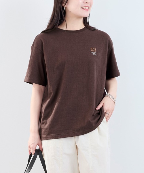 AMERICANA（アメリカーナ）の「【AMERICANA】別注-ラフィー丸胴 CARロゴプリントTシャツ（Tシャツ/カットソー・レディース・ダークブラウン/ホワイト・FREE）」の2枚目の写真
