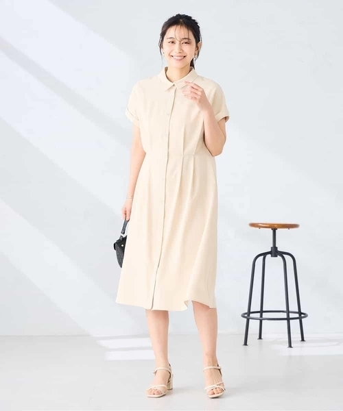 a.v.v(アーヴェヴェ)の「【WEB限定】ドルマンスリーブシャツワンピース(ワンピース・レディース・ネイビー/ベージュ・36/40/38)」の21枚目の写真