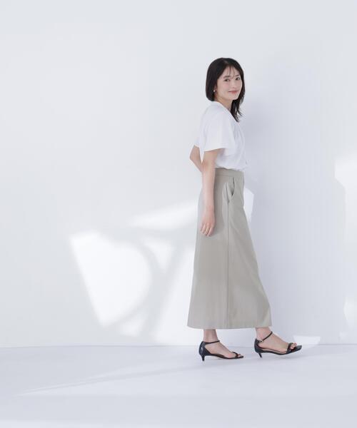 NATURAL BEAUTY BASIC(ナチュラルビューティーベーシック)の「フロントタックブラウス半袖(シャツ/ブラウス・レディース・ベージュ/ブラウン/オフホワイト/ブルー・SMALL/MEDIUM)」の16枚目の写真