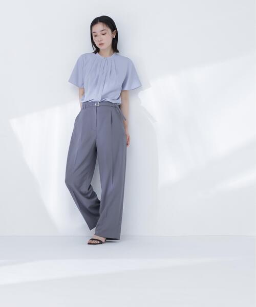 NATURAL BEAUTY BASIC（ナチュラルビューティーベーシック）の「フロントタックブラウス半袖（シャツ/ブラウス・レディース・ベージュ/ブラウン/オフホワイト/ブルー・SMALL/MEDIUM）」の13枚目の写真