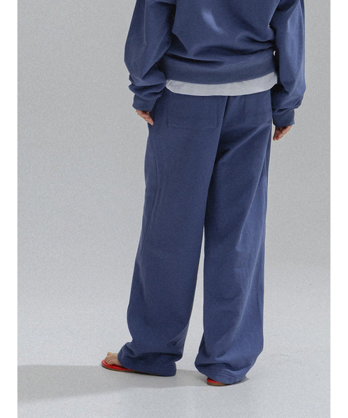 ANNEHEARTS(アンハーツ)の「Diagonal Wide Sweatpants_BLUE(スウェットパンツ・レディース・その他・SMALL)」の4枚目の写真